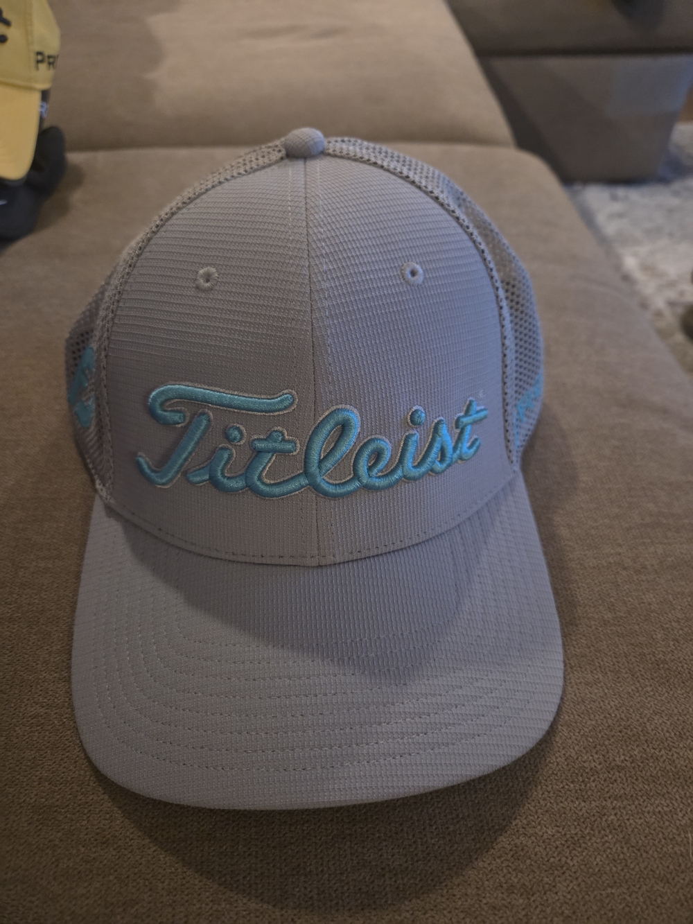 Titleist Mesh Golf Cap in Light Gray with Teal Logo